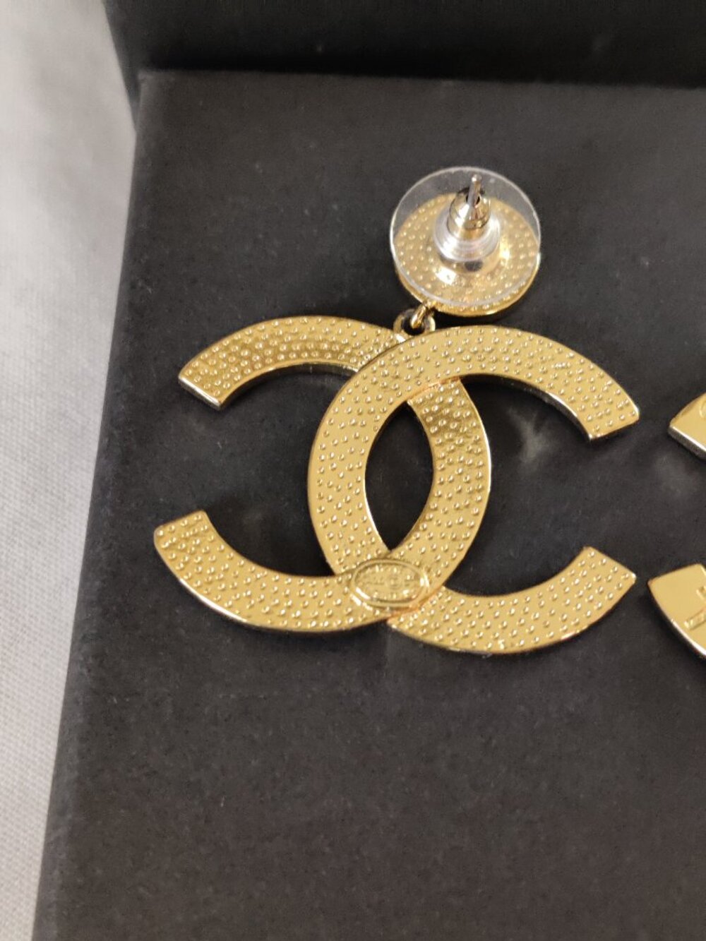 NEW Gold Tone Hi-Polished Button-Dangle Letters Runway Earrings - Picture 6 of 6
